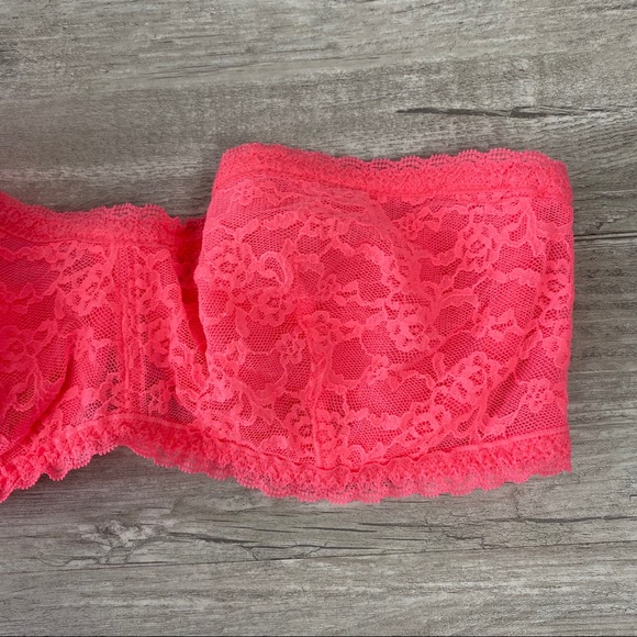 NWOT Victoria Secret Neon Pink Lace Strapless Bra - Picture 3 of 8